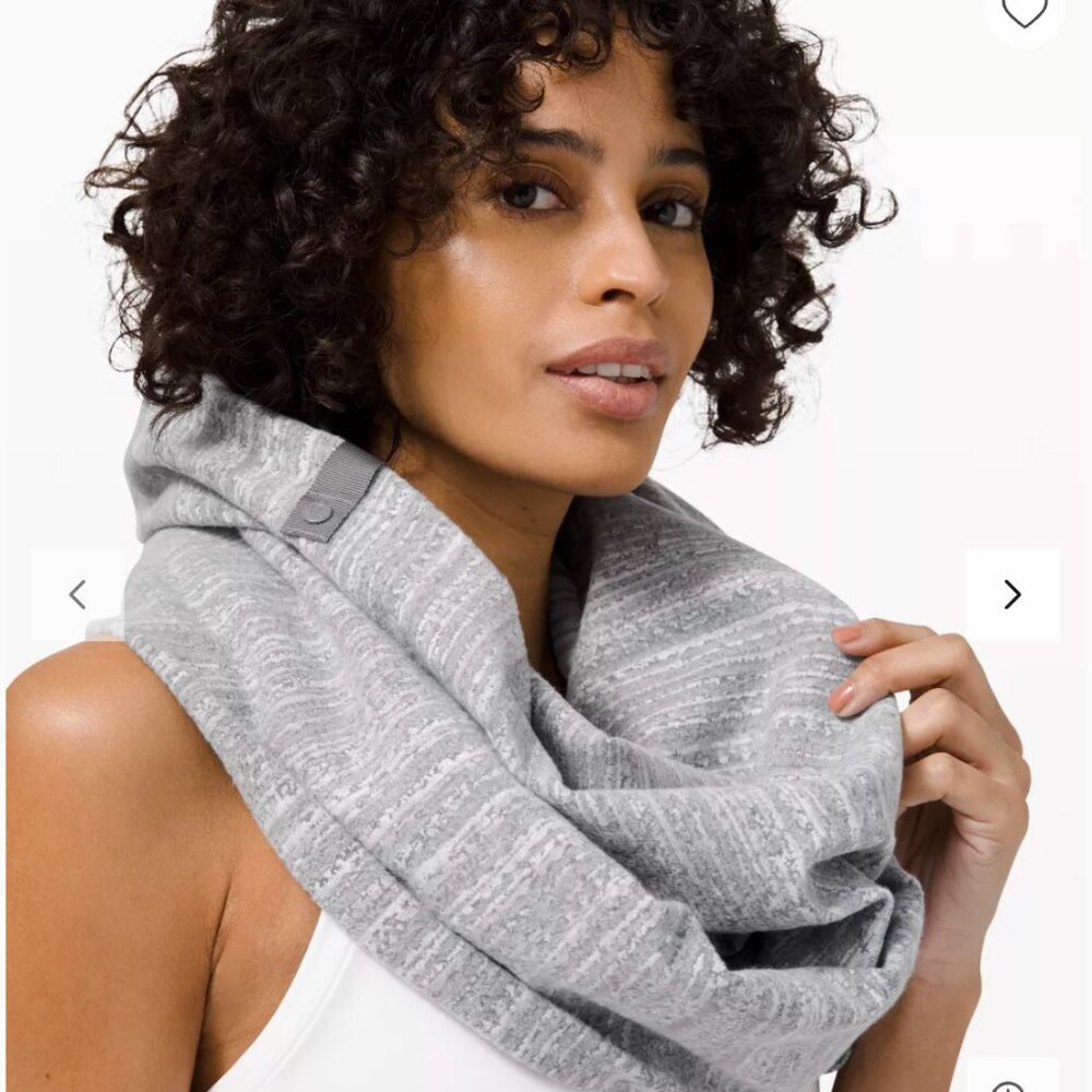 Lululemon Vinyasa Scarf